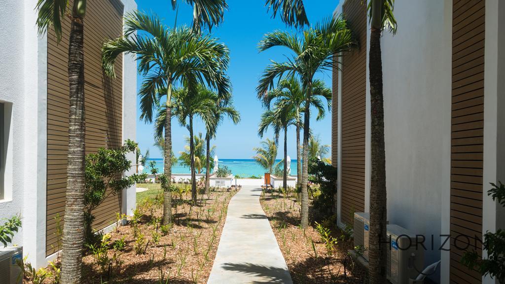 Cap Ouest By Horizon Holidays Flic-en-Flacq Екстериор снимка